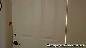 Black Personal Trainer Pounds Grandma’s Pussy