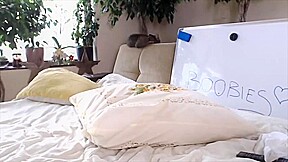 Bulgarian Bubblekush7 Deepthroating a 7” Dildo