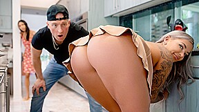 Private Chef’s Pussy Platter With Zac Wild, Hayley Davies – Brazzers