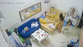 Small cock loser gets HJ in locker room by CFNM femina