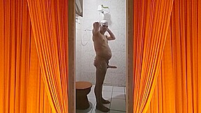 Meu Banho Gostoso Com o Pau Duro 010