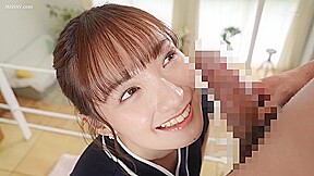 舌を絡ませるエロ映像まで満載AVデビュー作品！元宝塚『桜月のあ』