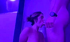 partie de cul sous la douche