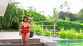 Aly Guzman’s Super Soaker – Aly Guzman – Scoreland