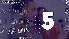 FFM cocktrain with trimmed pussy babe