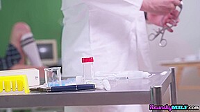 Sexy horny MILF pussydrilled by doctor