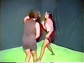 asian catfight clip