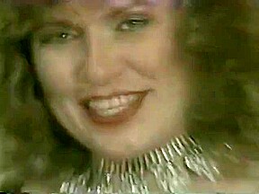 Catfight-Triumph of blonde busty hotness sexy bods sweat it out for a win