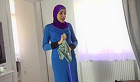 George Uhl & Rebecca Black & Steve Q in Lazy Muslim Maid Gets Hardcore Double Penetration – Porncz