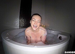 Harmony Reigns Over That Cock