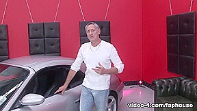 If you can’t handle Porsche, how you gonna handle Vanessa and Stacey? – FapHouse