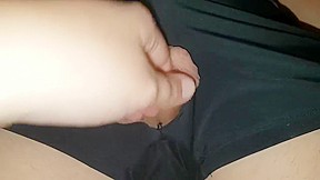 lady wanna play with his balls only – Amateur ballbusting