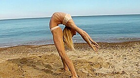 Flexible Games In The Sand – Watch4Fetish