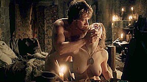 Got Oona Chapln Sex Scene No Music With Emilia Clarke And Rose Leslie