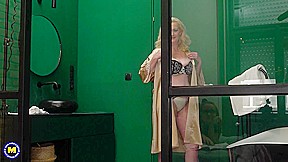 Hot Student Getting Seduced By Her Big Breasted Teacher Into Naughty Lesbian Sex – MatureNl