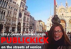 PORNLIFESTYLE one night in Venice – Little Caprice Dreams