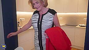 Sexy Mature Camilla Having A 3some With A Young Couple – MatureNl