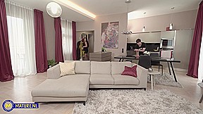 Stepmom Mia Ledome Is A Milf That Gets A Special Hardcore Footmassage From Her Stepson – MatureNl