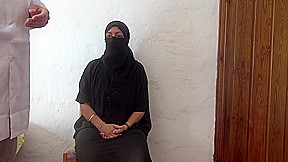 This British Doctor Is Shocked!!! Saudi Arab Granny Shows Her