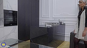 Tutor Arwen Is A Milf That Loves To Seduce Toyboys – MatureNl