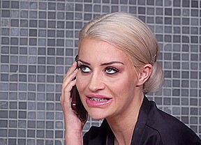 Bombshell Gets Dirty With Her Dildo