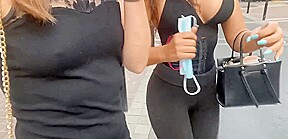 deux salopes chassent la bite a sucer