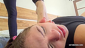 Feet Fight by Little Princess