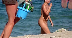 Sexy Nudist Babes Tanning Naked At The