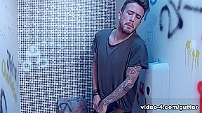 Leyla Morgan in Leyla Dares to Fuck Anonymously – PornUk