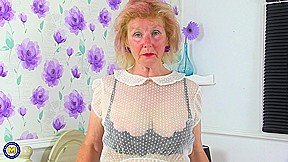 Beautiful Pearl – MatureNL