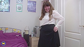 British Bbw Playing With Herself – MatureNL