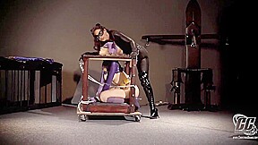 Lezdom With Batgirl