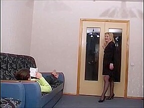 Moden Kvinde & Ung Fyr (7 – Russian Porn & Danish Title)