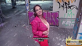 Real MILF online date ends in public pussyfingering
